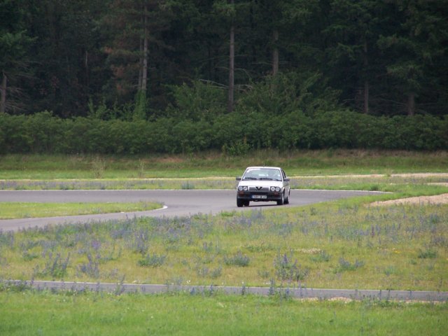 dreux080707047.jpg