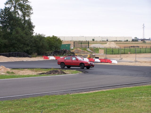 dreux080707054.jpg