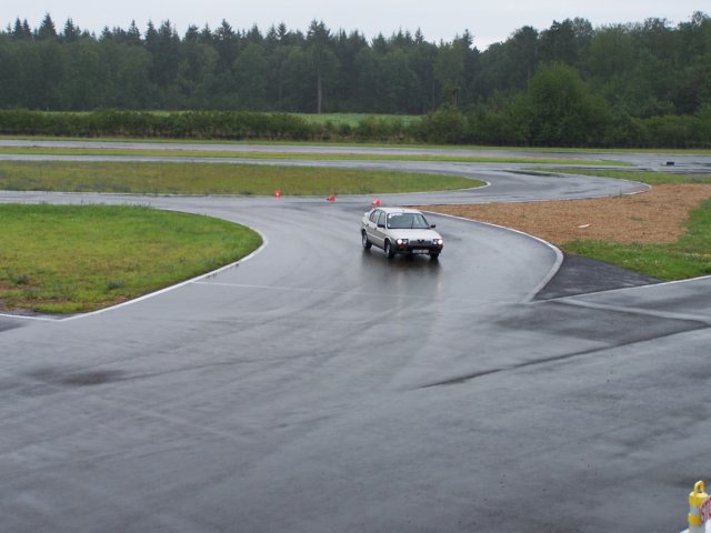 dreux080707092.jpg