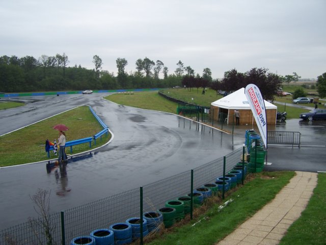 dreux080707093.jpg